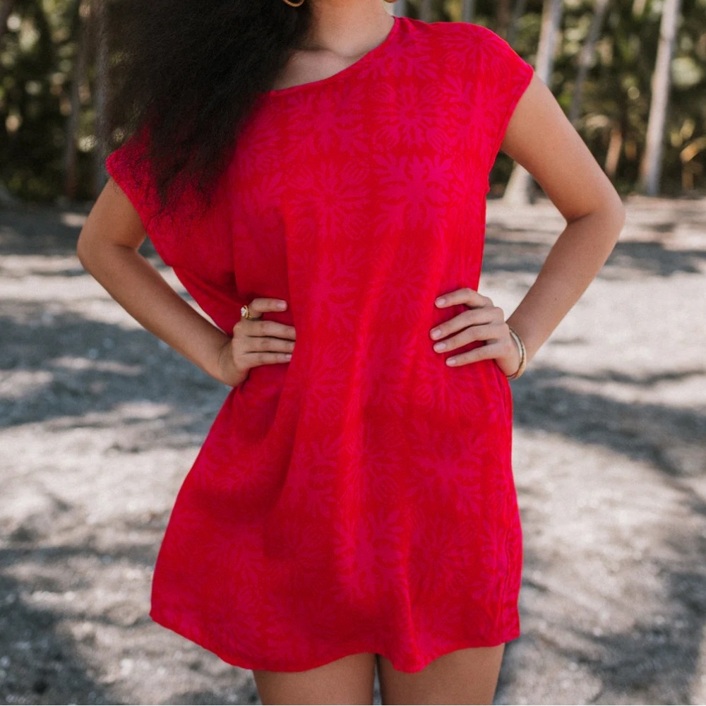 Elegant Red Women's Dress